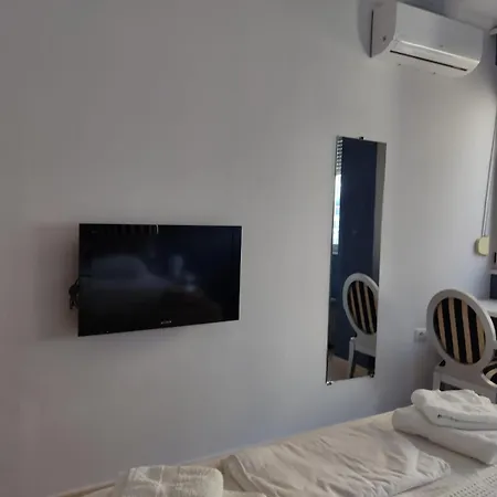 Pazari I Ri Charm Near Centre, Lovely, Spacious Apartment *